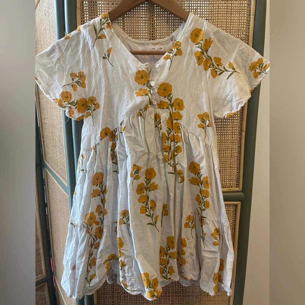 Zara Kids Floral Yellow and White Dress - Picture 2 of 4